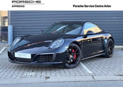 Porsche 911 COUPE